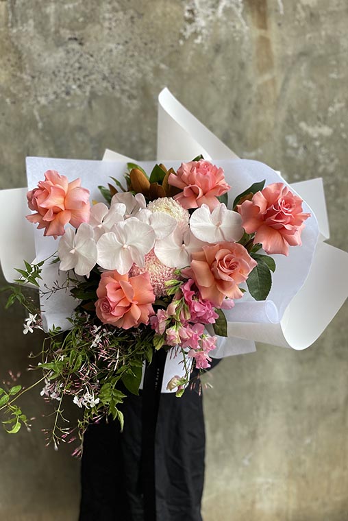 Mixed pastel bouquet for delivery to Toorak