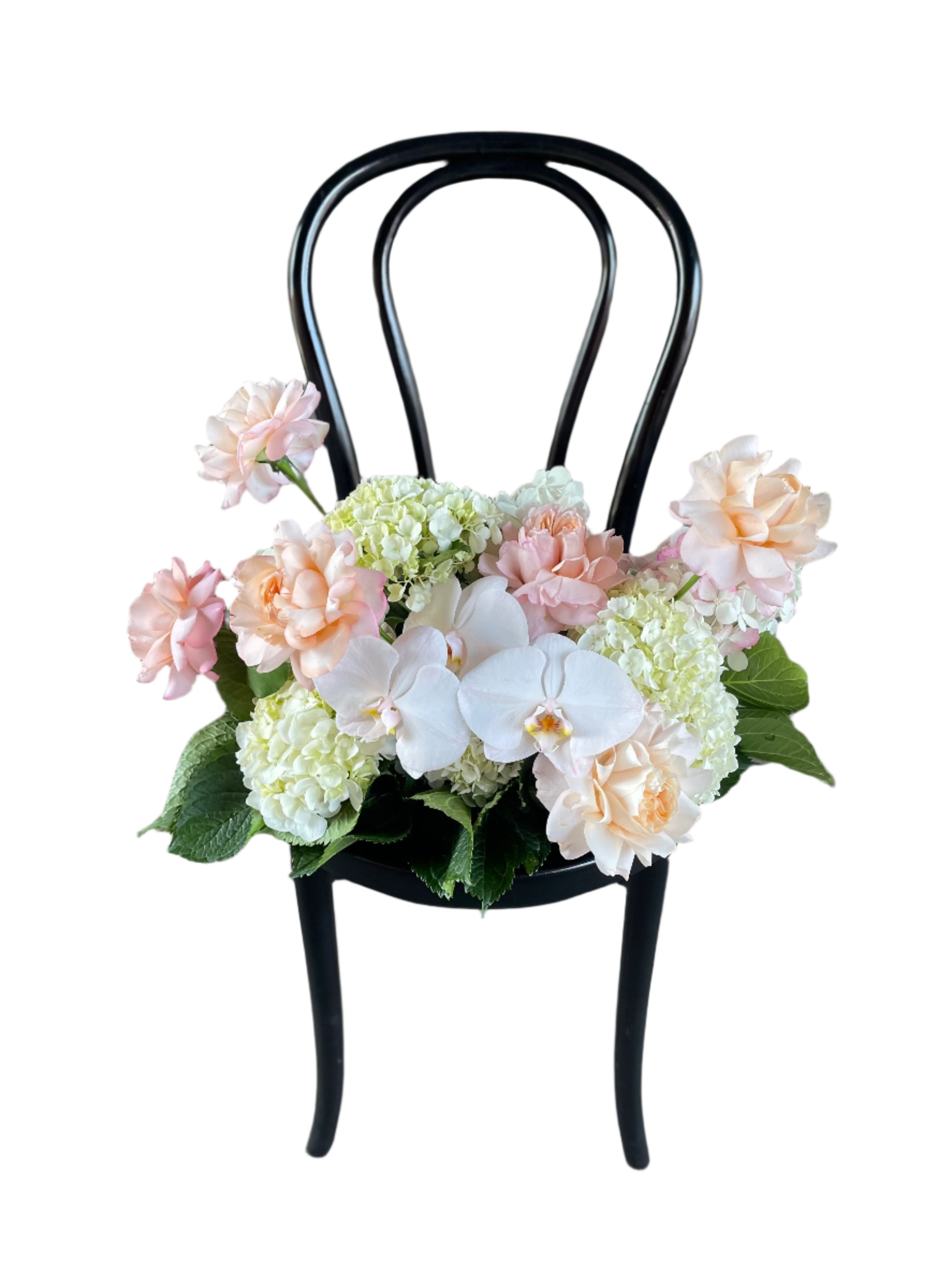 ADINA Blush + White Table Centre