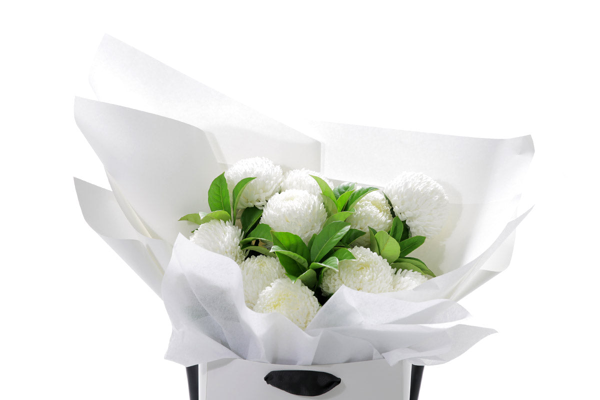 Close-up of PIPER bouquet with white chrysanthemum disbuds
