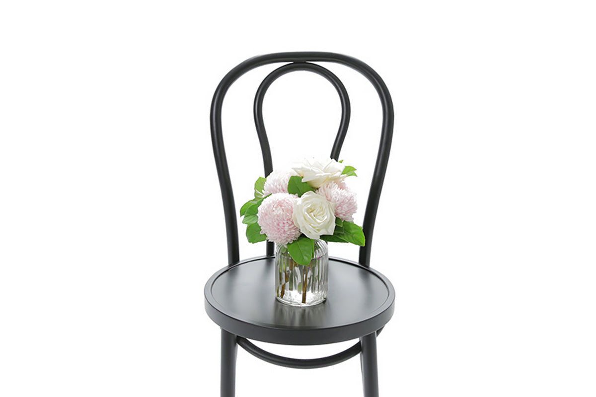 SERENITY Mixed Pastel Ribbed Vase Design