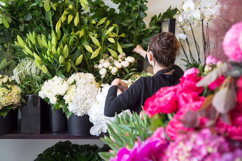 Melbourne Florist making flowers last longer