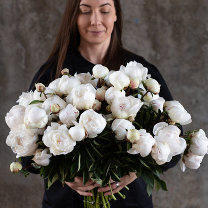 Peony Rose Vase Design for Your Home Workshop | Saturday 12th October 2024 | 10:00am - 11:30am