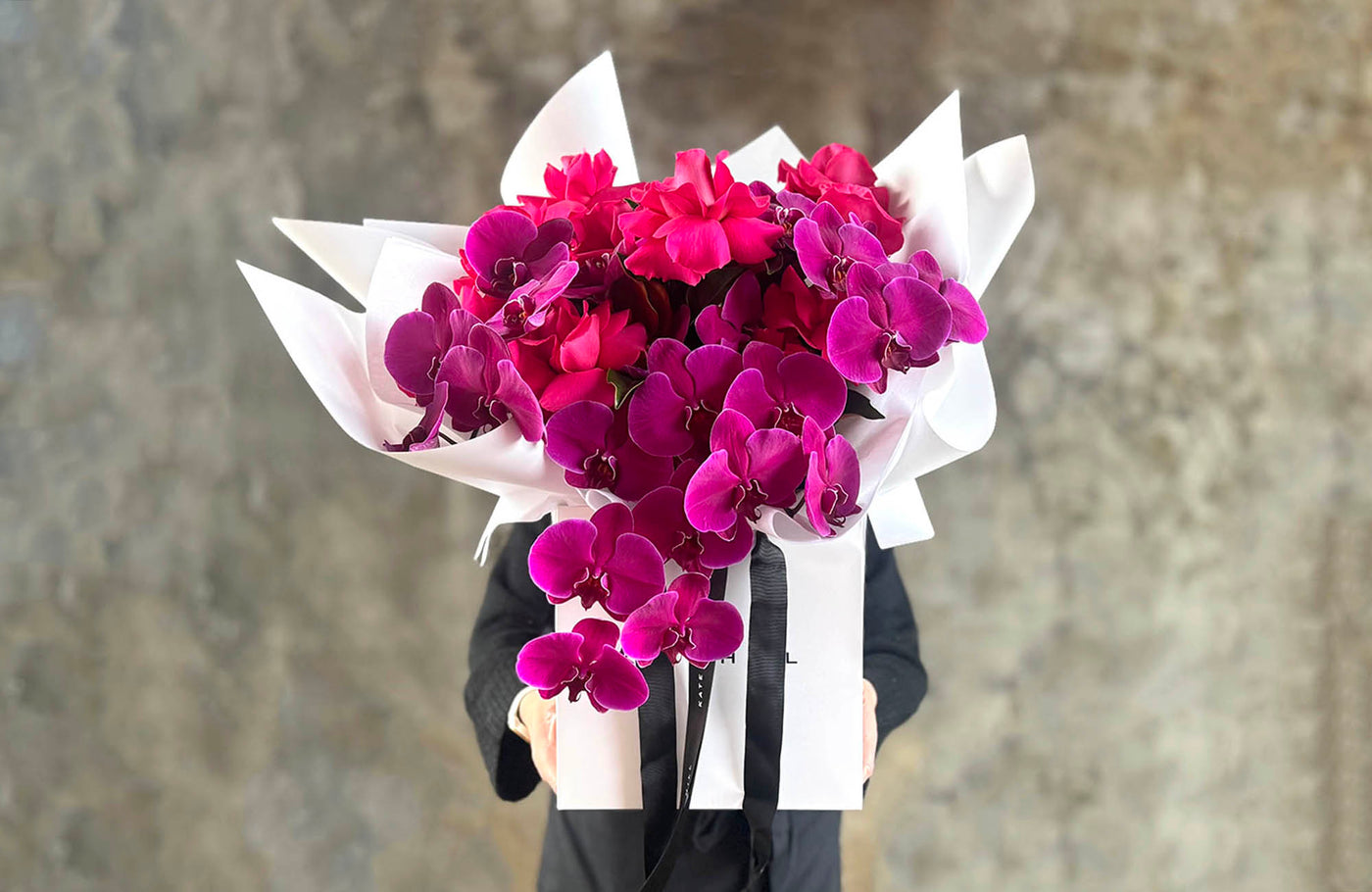 Kate Hill Flowers bouquet made in the Southbank studio for delivery across Melbourne