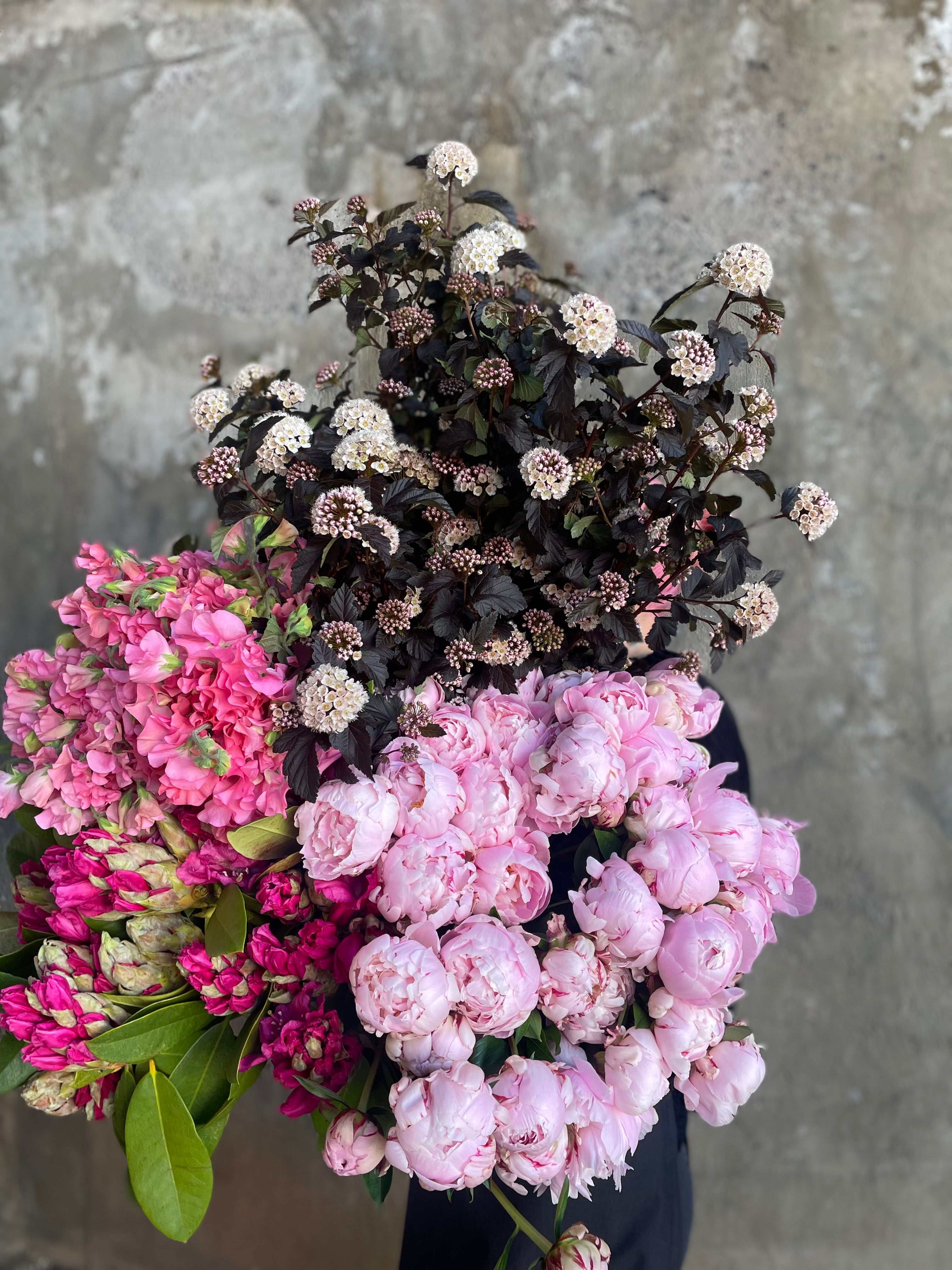 MIX SPRING DESIGNER Choice Flower Bouquet