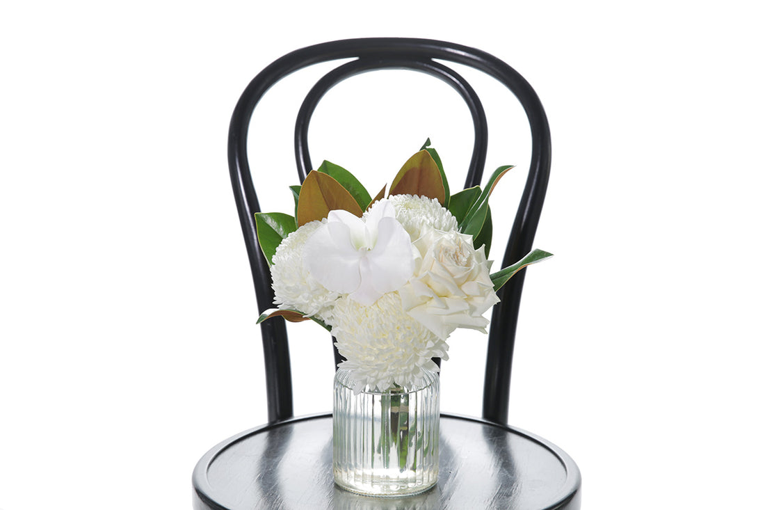 TAYLOR Small White Thank-You Vase Arrangement