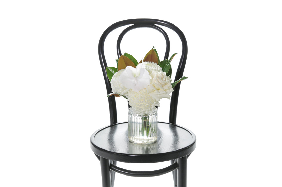 TAYLOR Small White Thank-You Vase Arrangement
