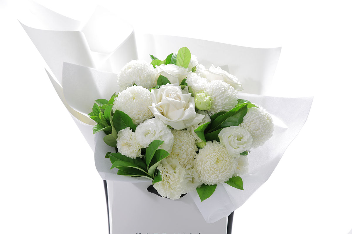 Close-up of ELLA large bouquet with seasonal white blooms