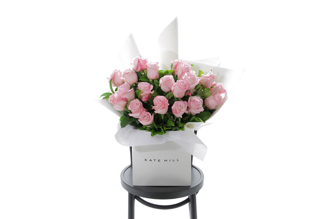 ZARA large pale pink rose bouquet of 20 soft pink roses by Kate Hill Flowers Melbourne