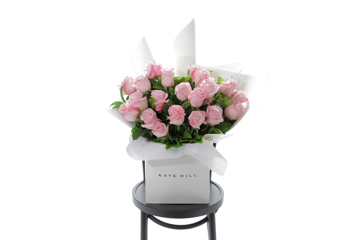 ZARA large pale pink rose bouquet of 20 soft pink roses by Kate Hill Flowers Melbourne