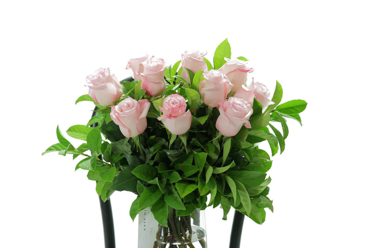 Close-up of ZARA tapered vase with soft pink roses